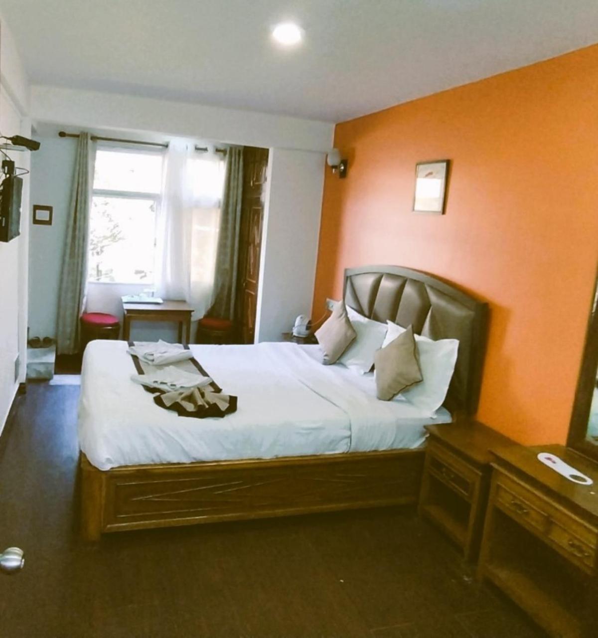 Hotel Kasturi Palace & Restaurant Darjeeling Dardżyling Zewnętrze zdjęcie