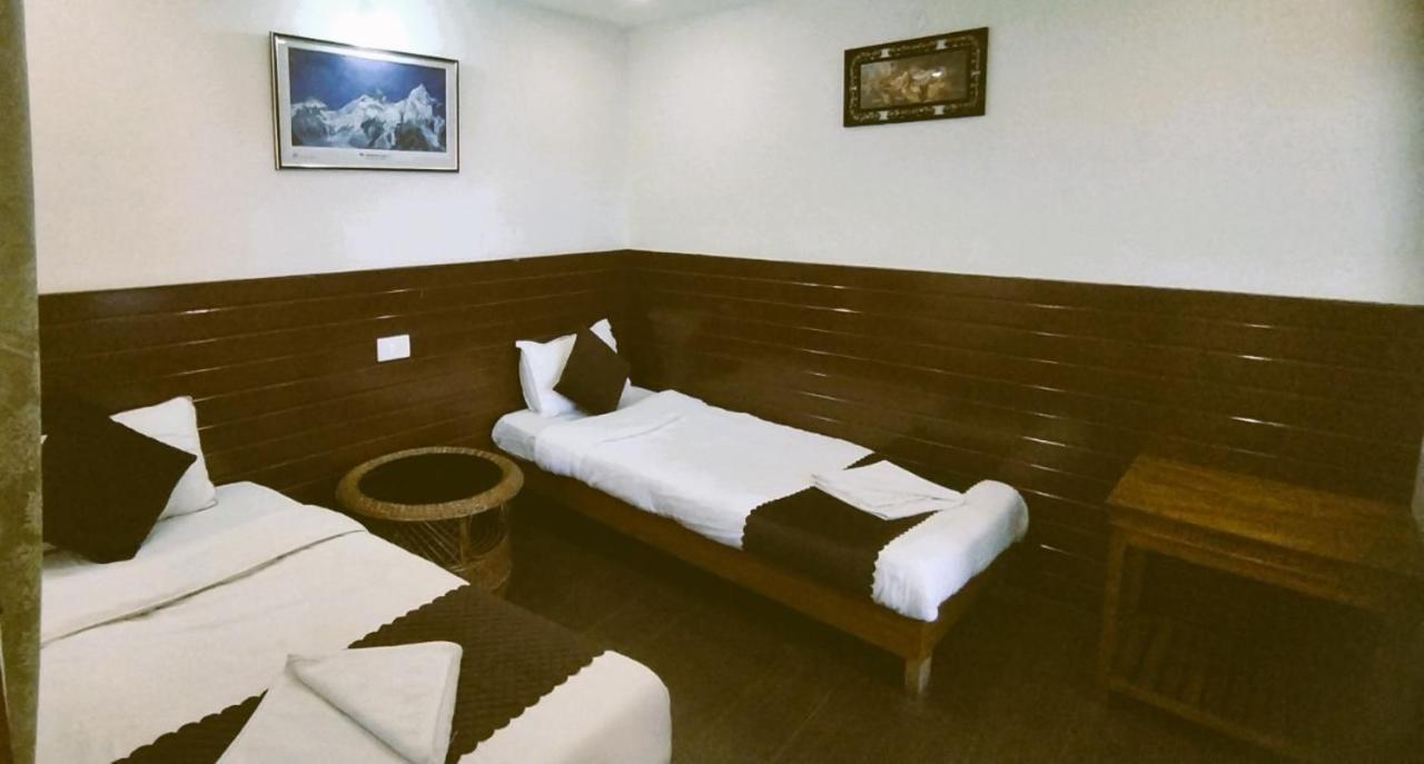 Hotel Kasturi Palace & Restaurant Darjeeling Dardżyling Zewnętrze zdjęcie