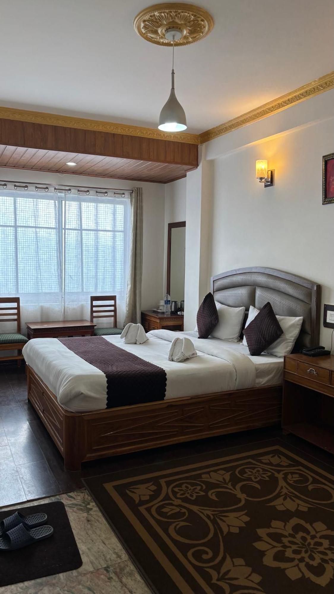 Hotel Kasturi Palace & Restaurant Darjeeling Dardżyling Zewnętrze zdjęcie