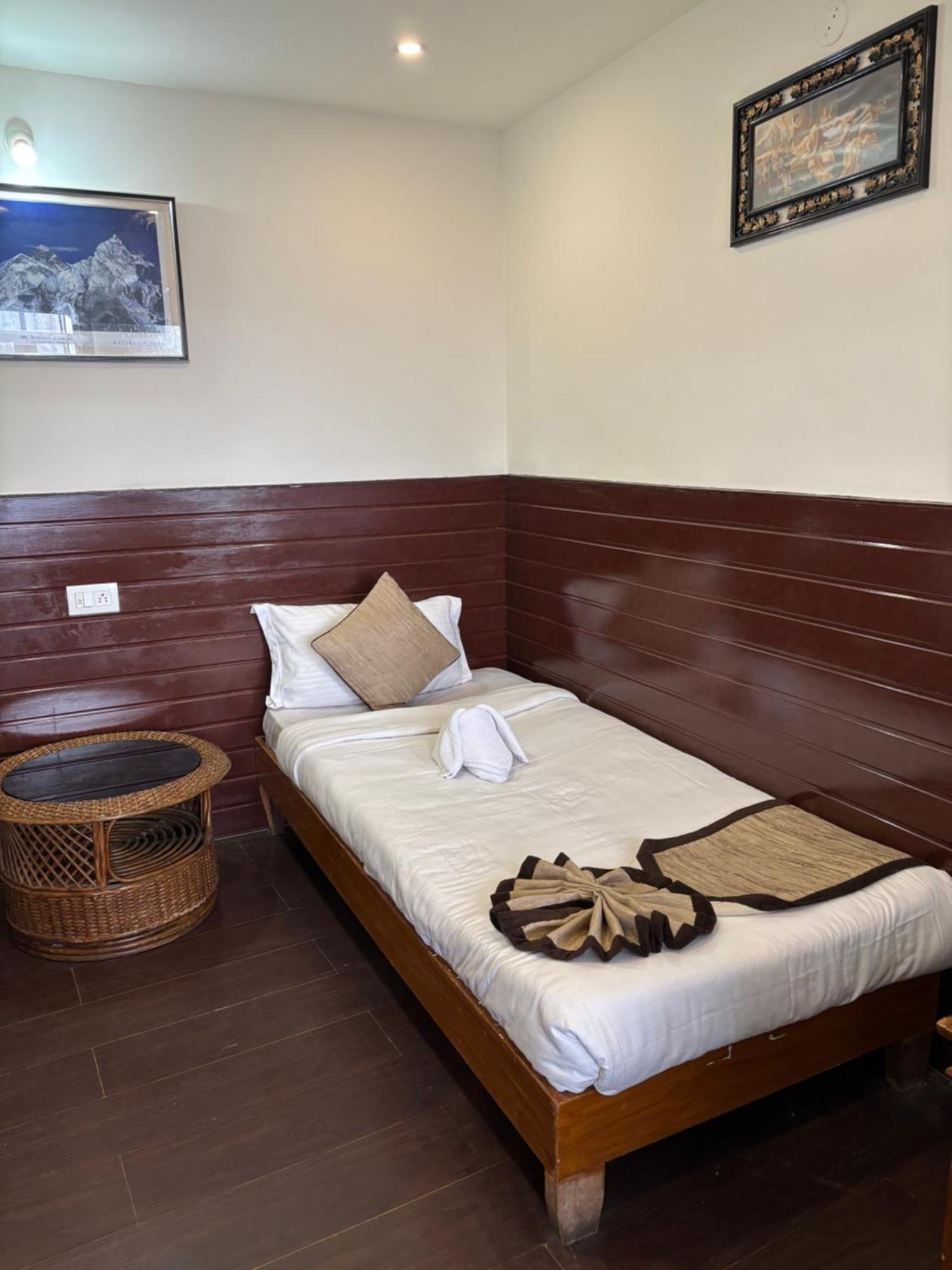 Hotel Kasturi Palace & Restaurant Darjeeling Dardżyling Zewnętrze zdjęcie