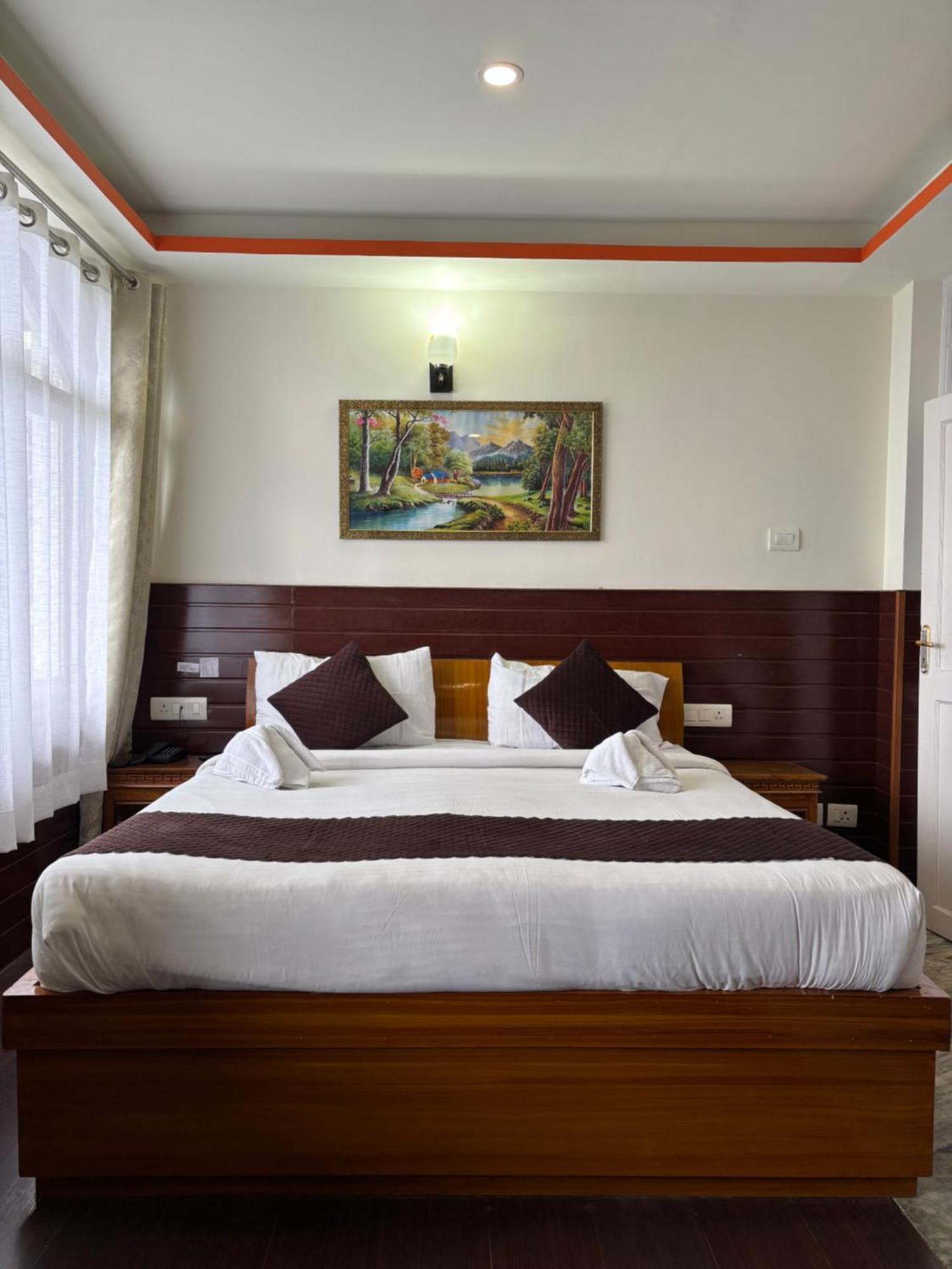 Hotel Kasturi Palace & Restaurant Darjeeling Dardżyling Zewnętrze zdjęcie