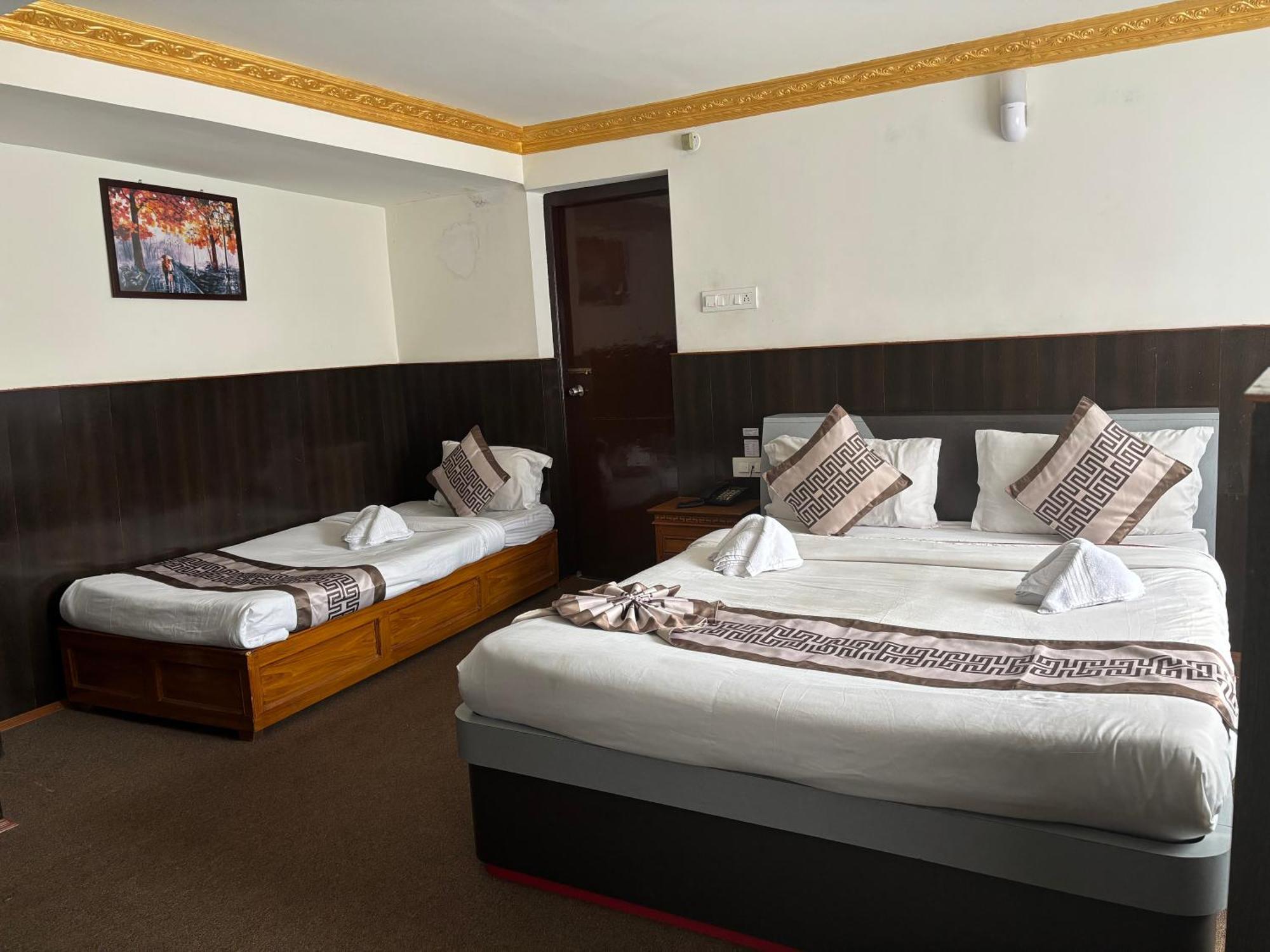 Hotel Kasturi Palace & Restaurant Darjeeling Dardżyling Zewnętrze zdjęcie