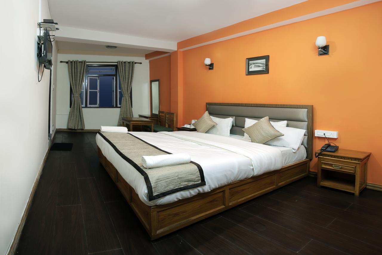 Hotel Kasturi Palace & Restaurant Darjeeling Dardżyling Zewnętrze zdjęcie