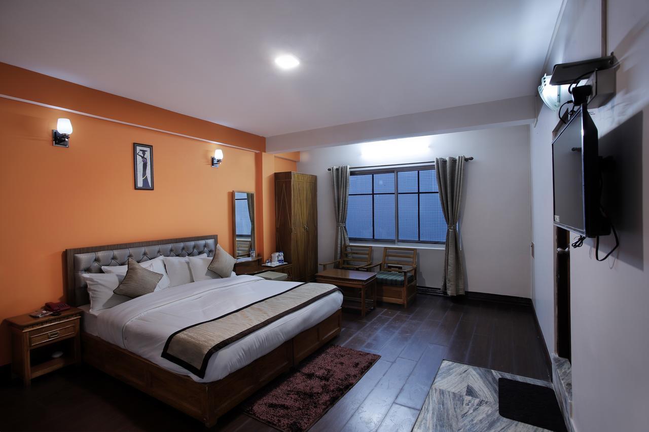 Hotel Kasturi Palace & Restaurant Darjeeling Dardżyling Zewnętrze zdjęcie