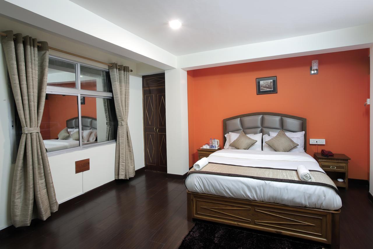 Hotel Kasturi Palace & Restaurant Darjeeling Dardżyling Zewnętrze zdjęcie